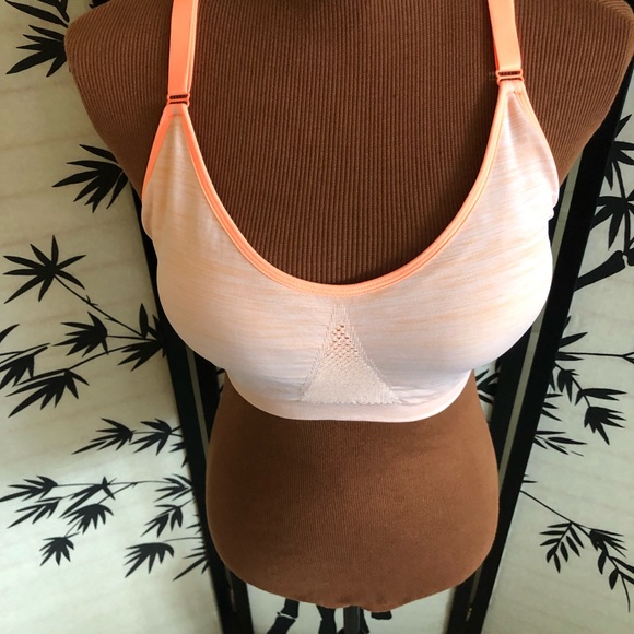 Womens Marika Racerback Sports Bra Top Wireless Size XL. - Picture 4 of 13